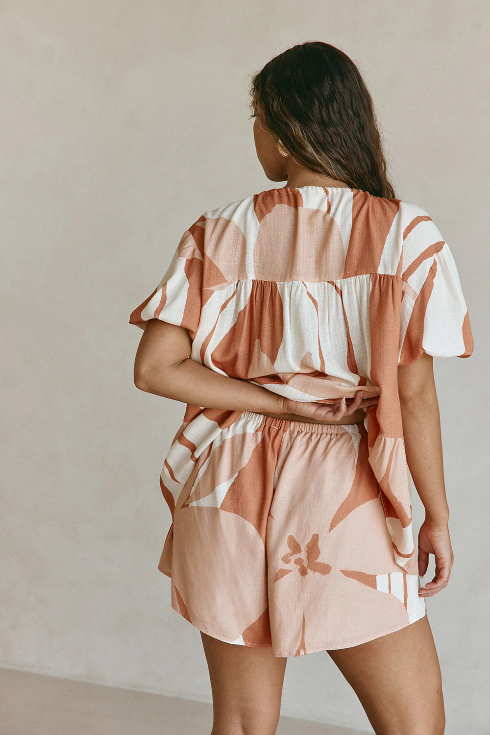 Ales Shorts - Peach Solanto - Image 5